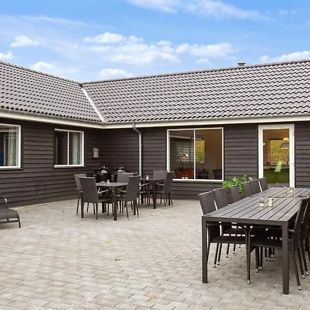 Дом отдыха 22 Person In Idestrup Boto By