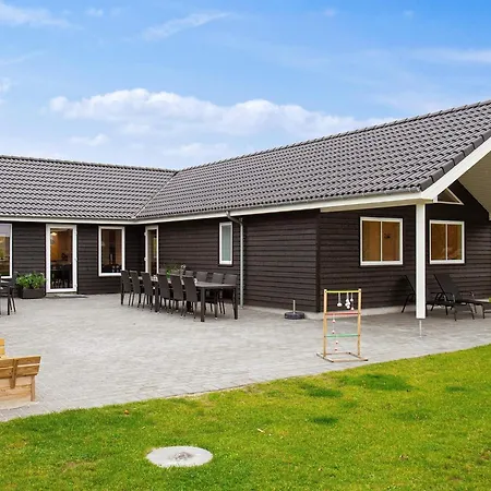 Дом отдыха 22 Person In Idestrup